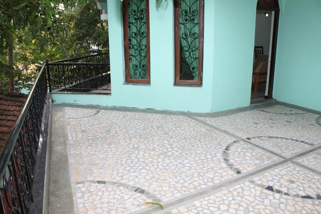 Shalom Dream Home Candolim Exterior photo